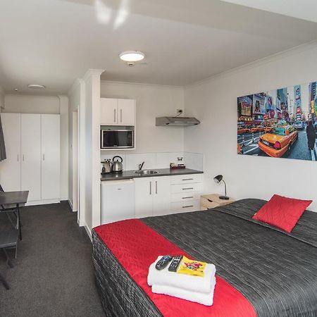 The Hibernian Studio Apartments - 4 Latter Street Timaru Eksteriør billede
